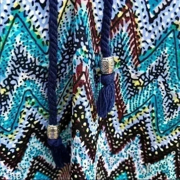 DANIEL RAINN Navy Sleeveless Lace Crocheted Halter Blouse W/ Tassels Size S - Picture 7 of 8